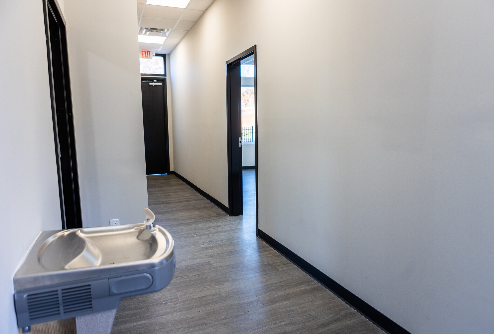 1134 Ralph David Abernathy Blvd, Atlanta, GA for lease Building Photo- Image 1 of 8