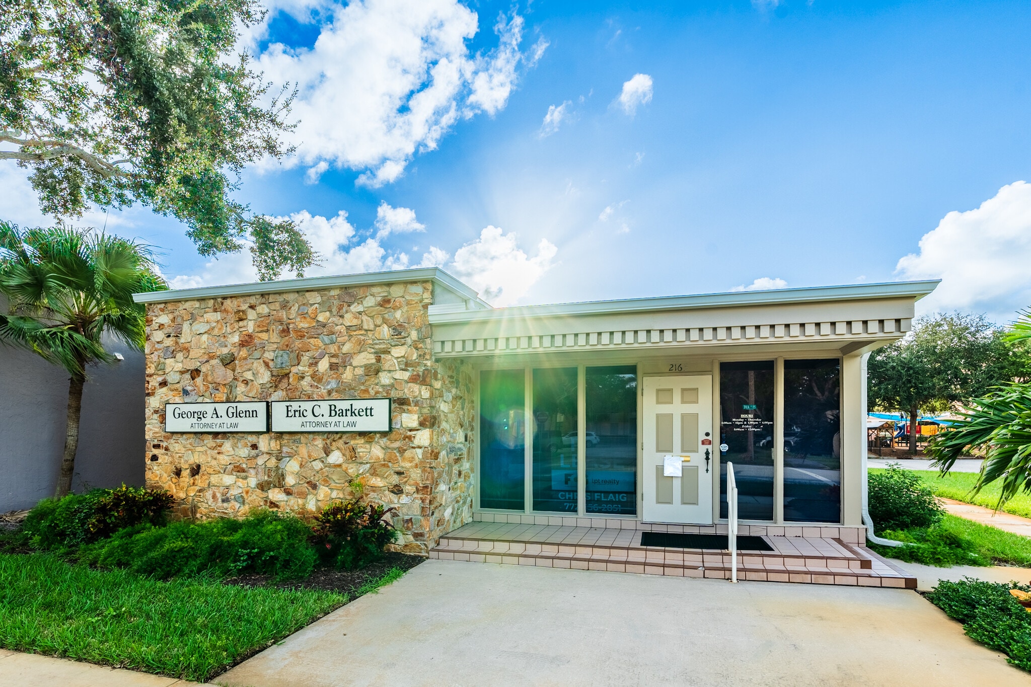 2165 15th Ave, Vero Beach, FL for lease Primary Photo- Image 1 of 18
