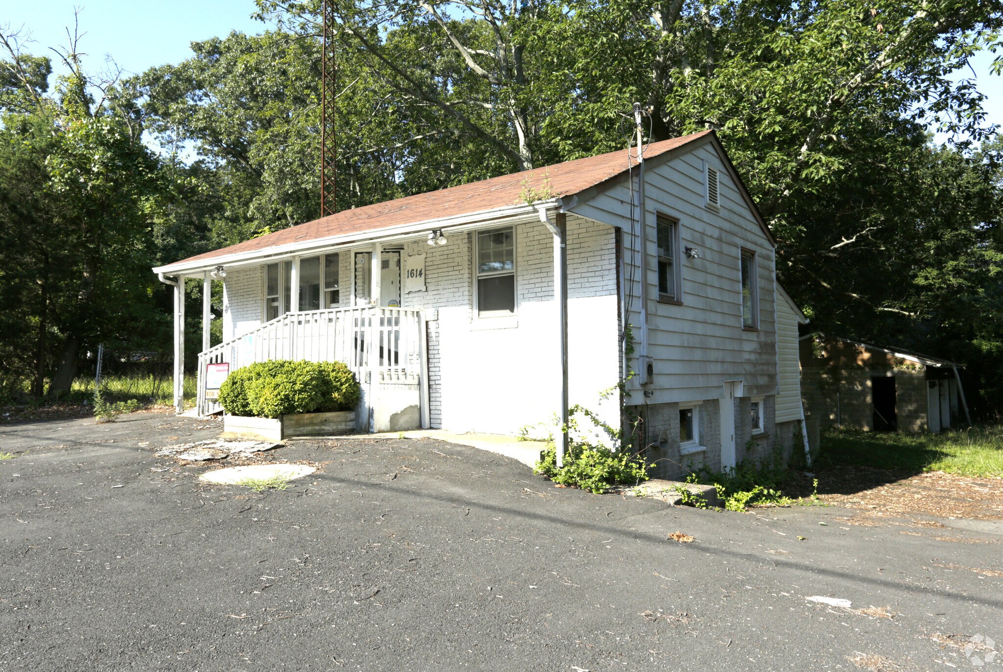 1614 US Highway 9, Howell, NJ for sale Primary Photo- Image 1 of 1