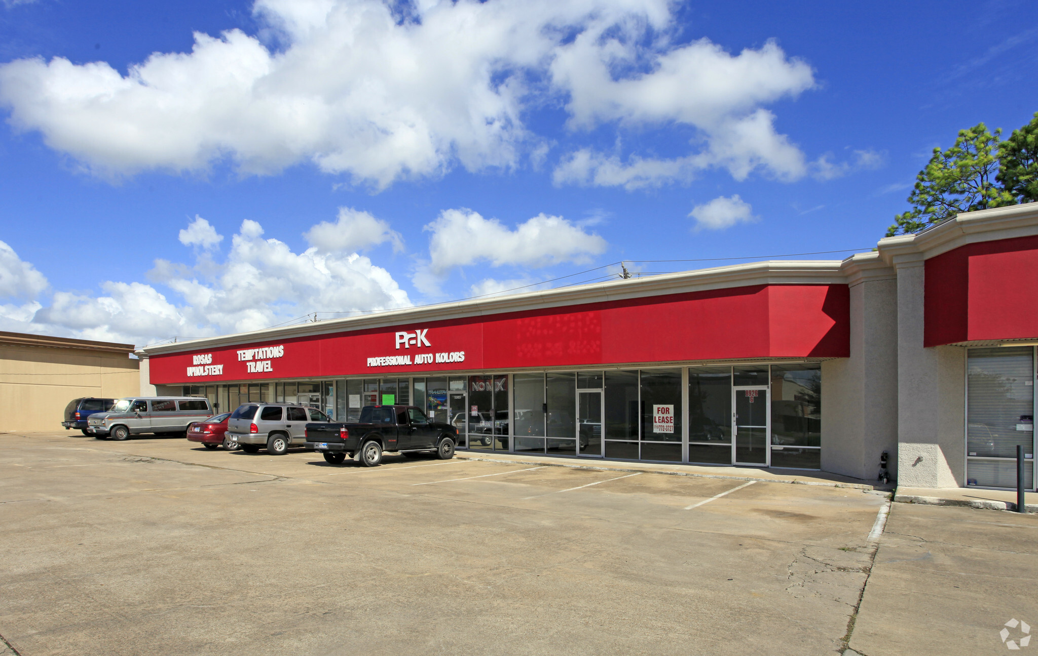 8914-8926 Clarkcrest St, Houston, TX for lease Primary Photo- Image 1 of 2
