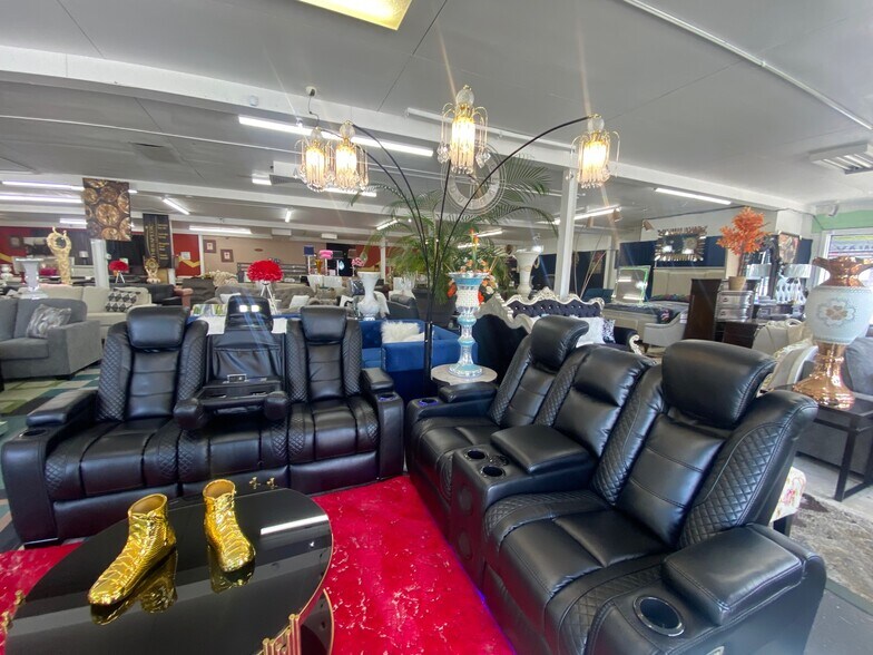 1661 N Olden Ave, Ewing, NJ for sale - Building Photo - Image 3 of 14