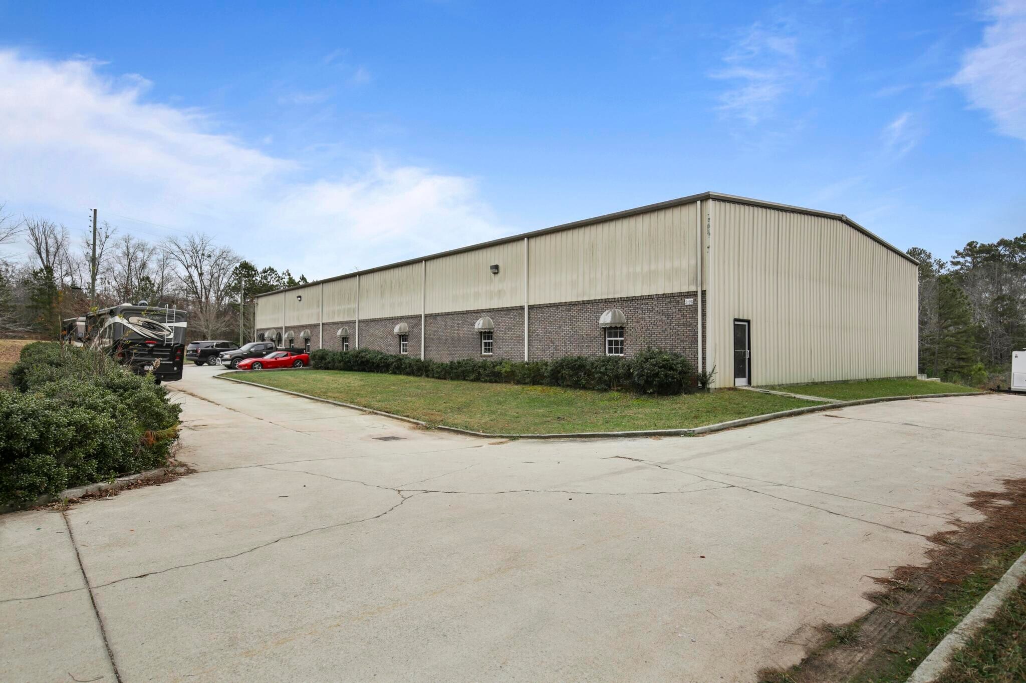 Jason Industrial Parkway Properties portfolio of 10 properties for sale on LoopNet.com Building Photo- Image 1 of 24