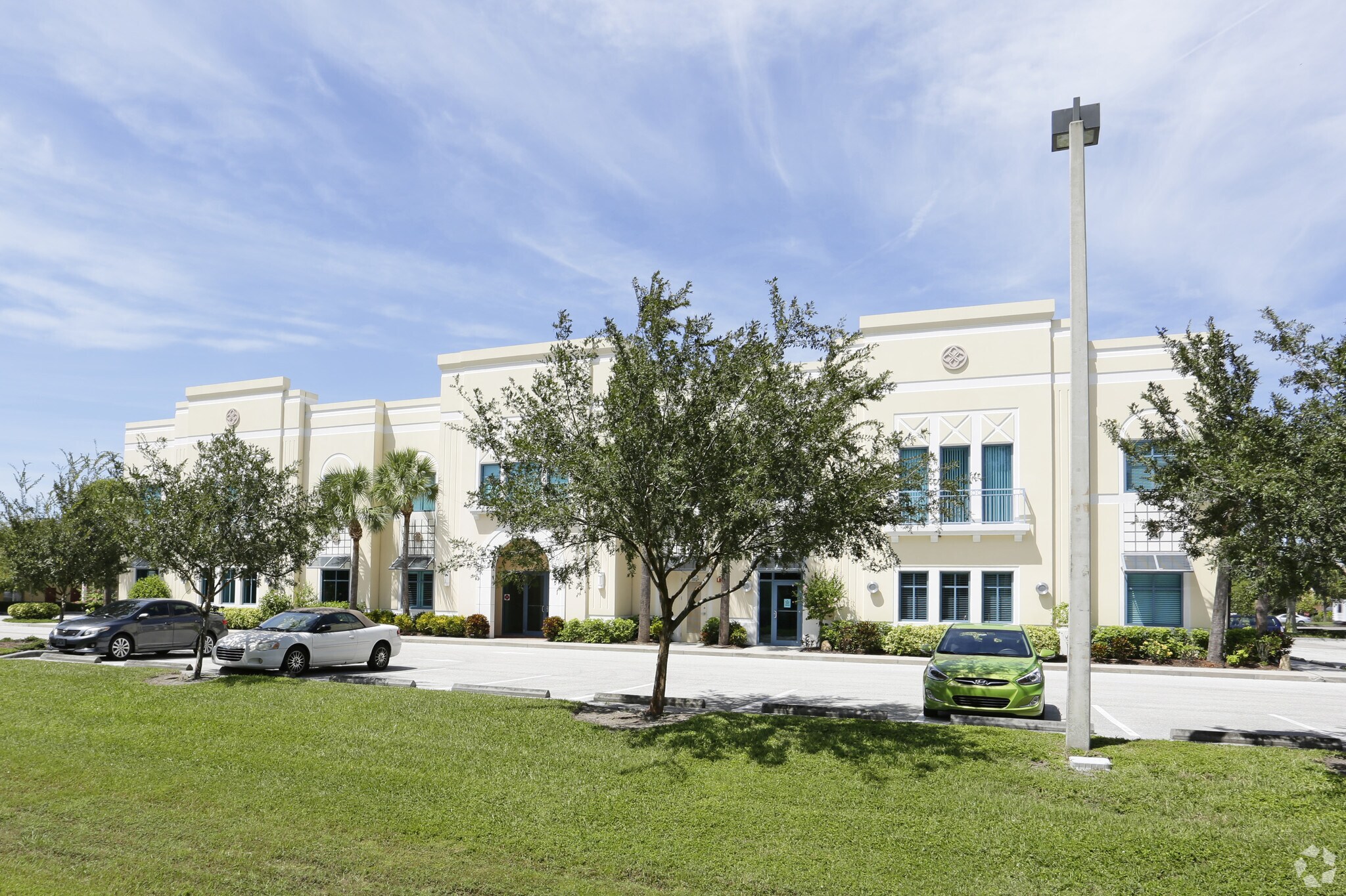 2970 University Pky, Sarasota, FL 34243 University Parkway Offices