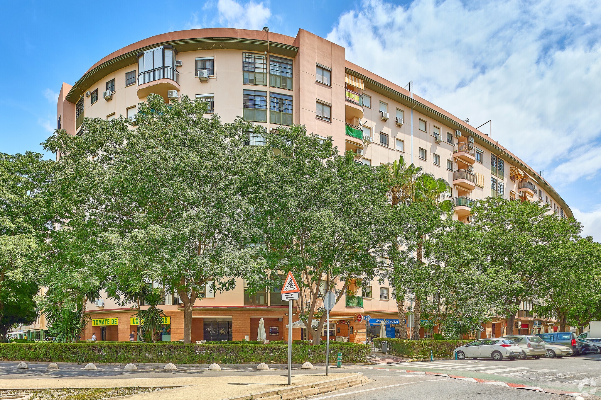 Avenida de las Ciencias, 10, SEVILLA, Sevilla for sale Primary Photo- Image 1 of 3
