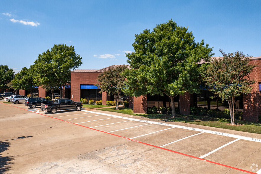 1120 Jupiter Rd, Plano, TX for lease - Building Photo - Image 2 of 9