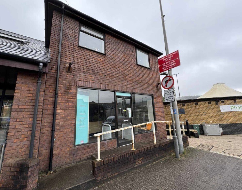 1 Morgan St, Pontypridd for lease Primary Photo- Image 1 of 2