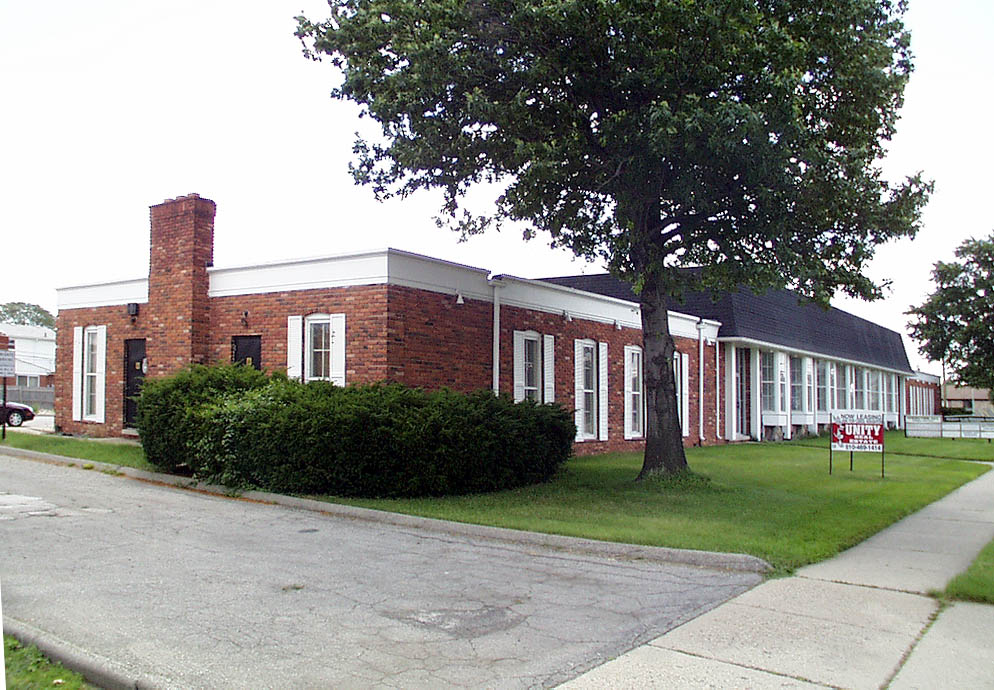 30050 Hoover Rd, Warren, MI for sale Primary Photo- Image 1 of 1