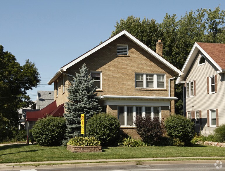 103 N Wisner St, Jackson, MI 49202