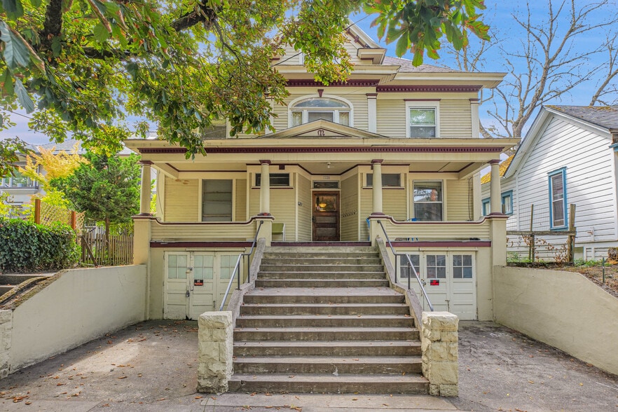 1626 SE Alder St, Portland, OR for sale - Primary Photo - Image 1 of 29