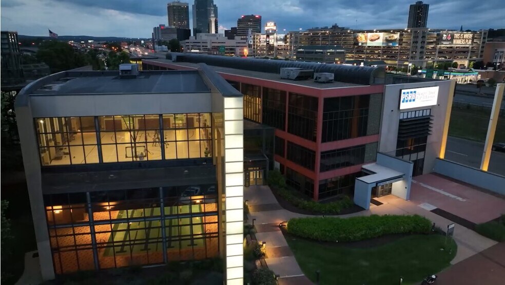 1150 Hall of Fame Ave, Springfield, MA for sale - Building Photo - Image 1 of 1