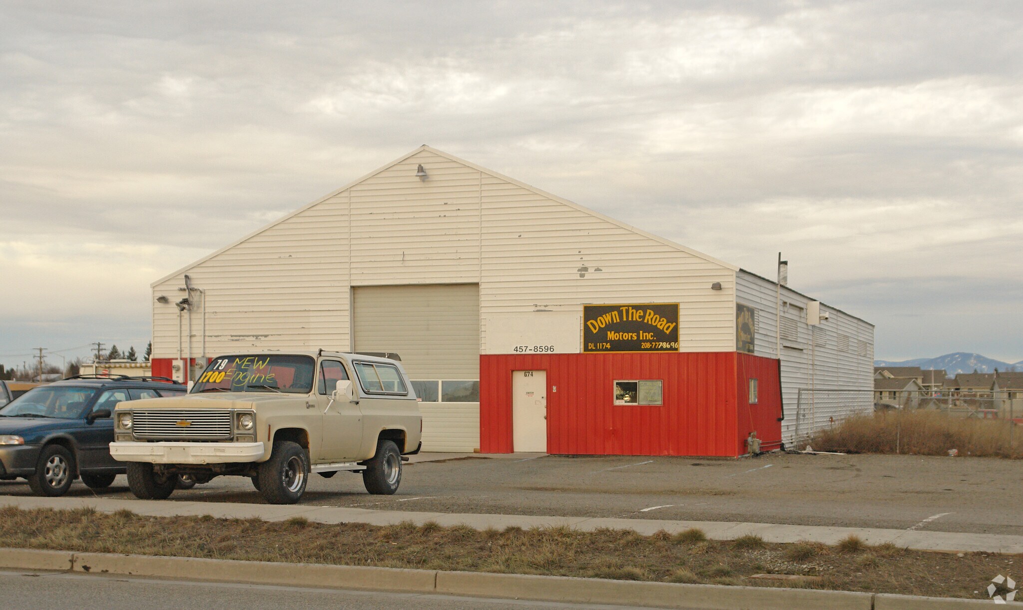 674 N Pleasant View Rd, Post Falls, ID for sale Primary Photo- Image 1 of 1