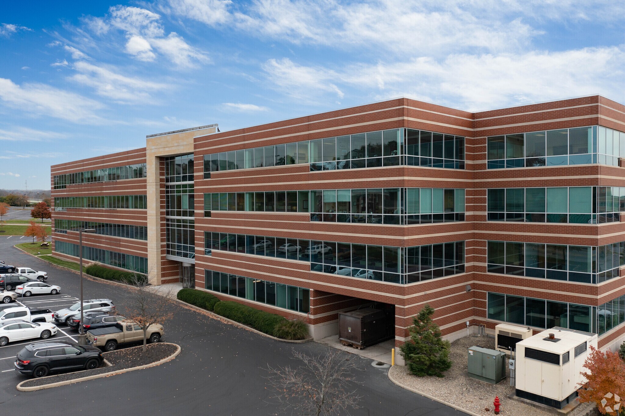 9050 Centre Pointe Dr, West Chester, OH 45069 - Centre Pointe | LoopNet