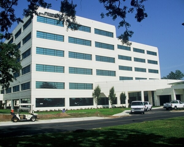 5151 N 9th Ave, Pensacola, FL for lease Primary Photo- Image 1 of 4