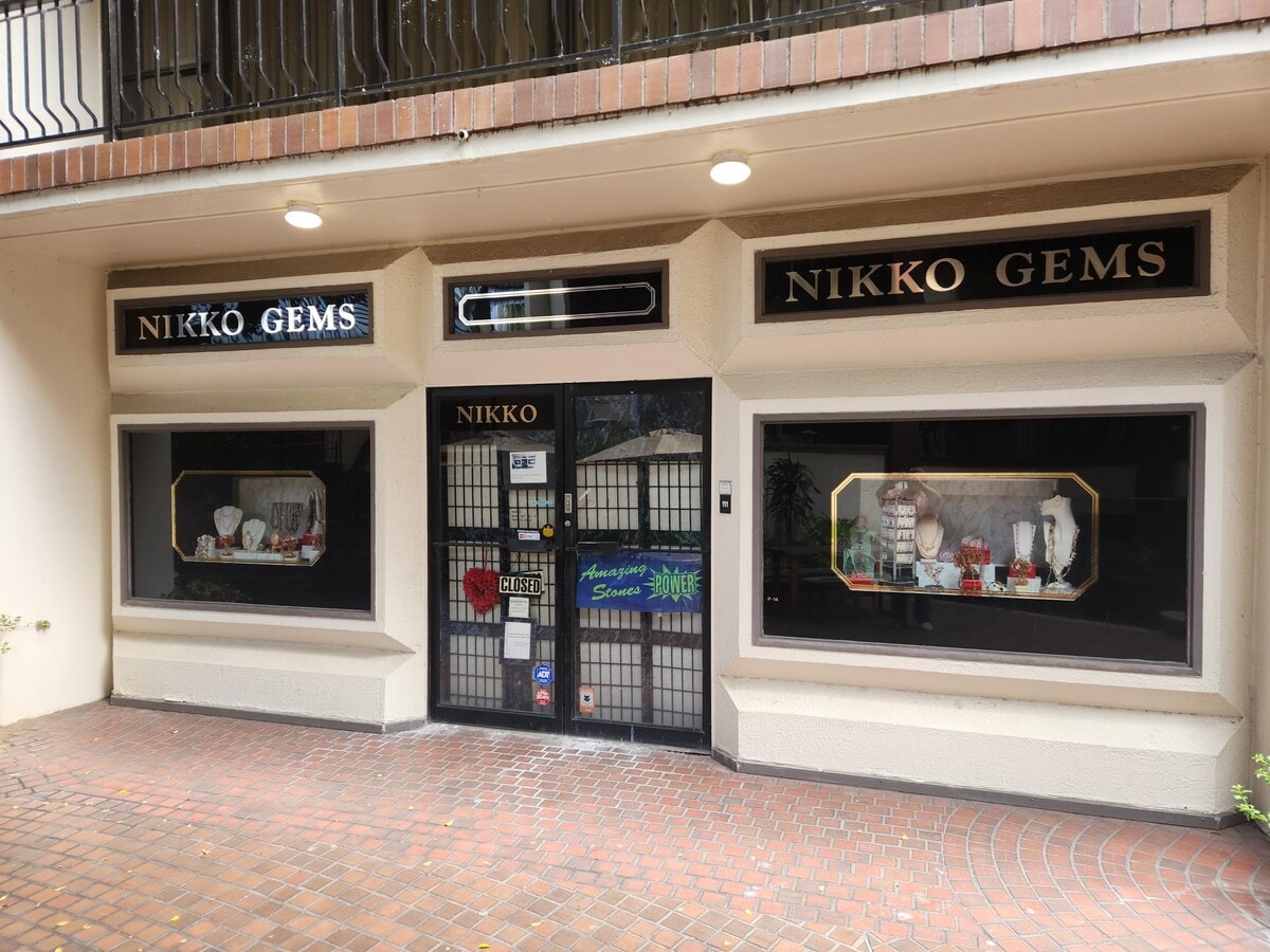 438-444 Hobron Ln, Honolulu, HI 96815 - Unit 111 - - Interior Photo - Image 1 of 3