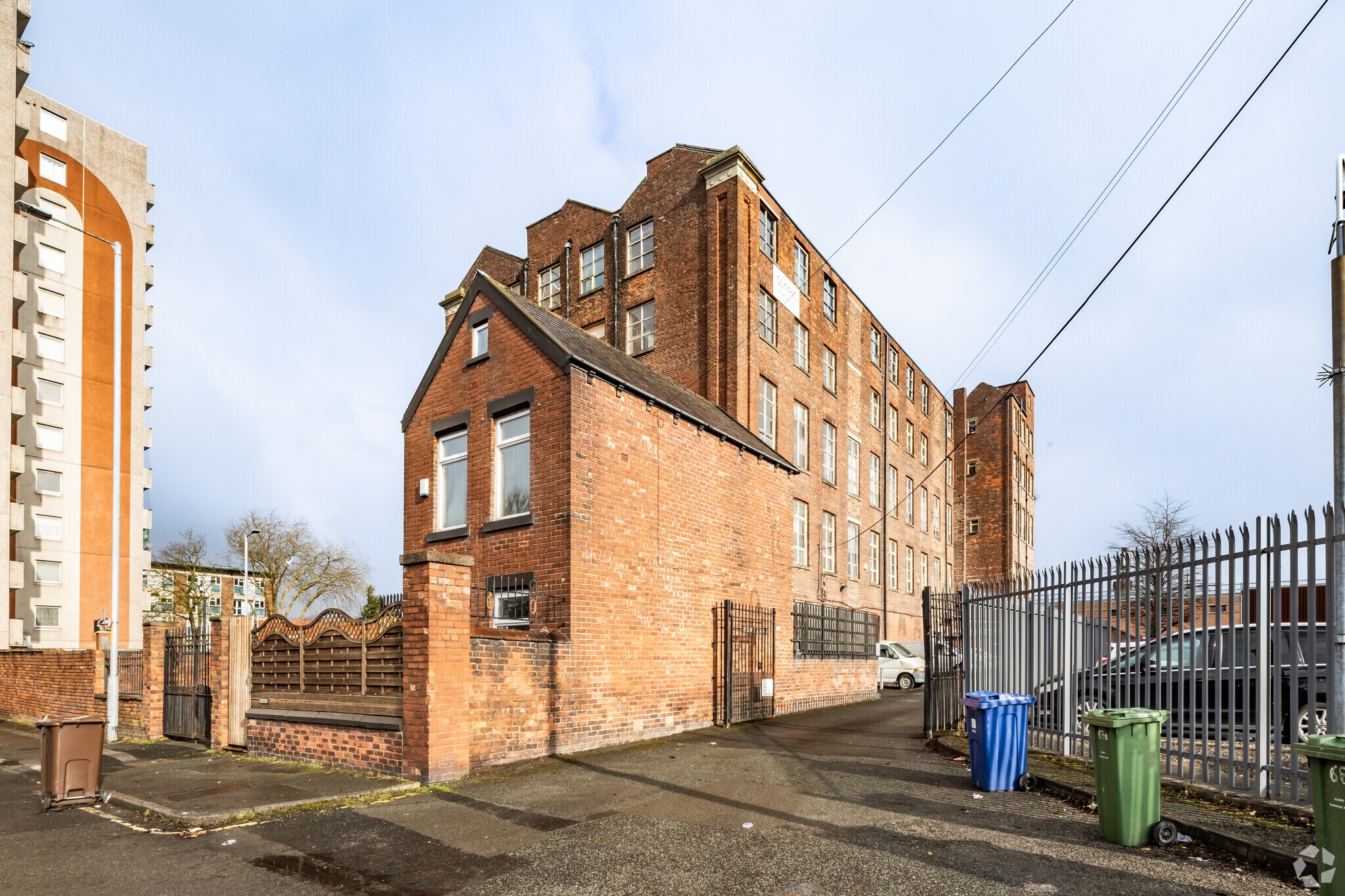 Portland St S, Ashton Under Lyne for sale Primary Photo- Image 1 of 1