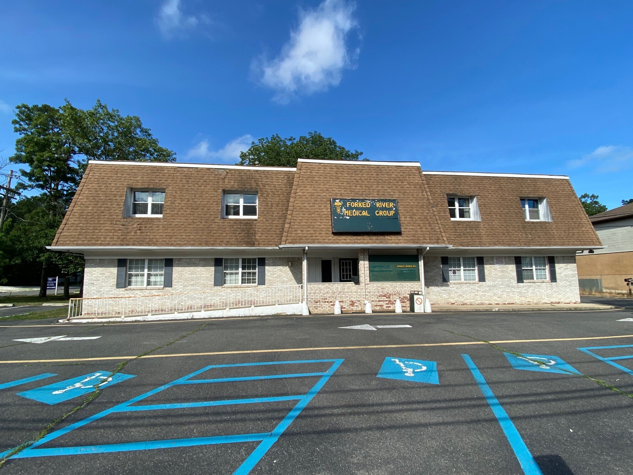 422 Lacey Rd, Forked River, NJ 08731