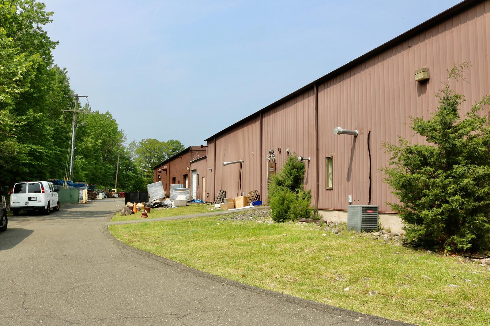 380 NY-210, Stony Point, NY for lease Primary Photo- Image 1 of 4