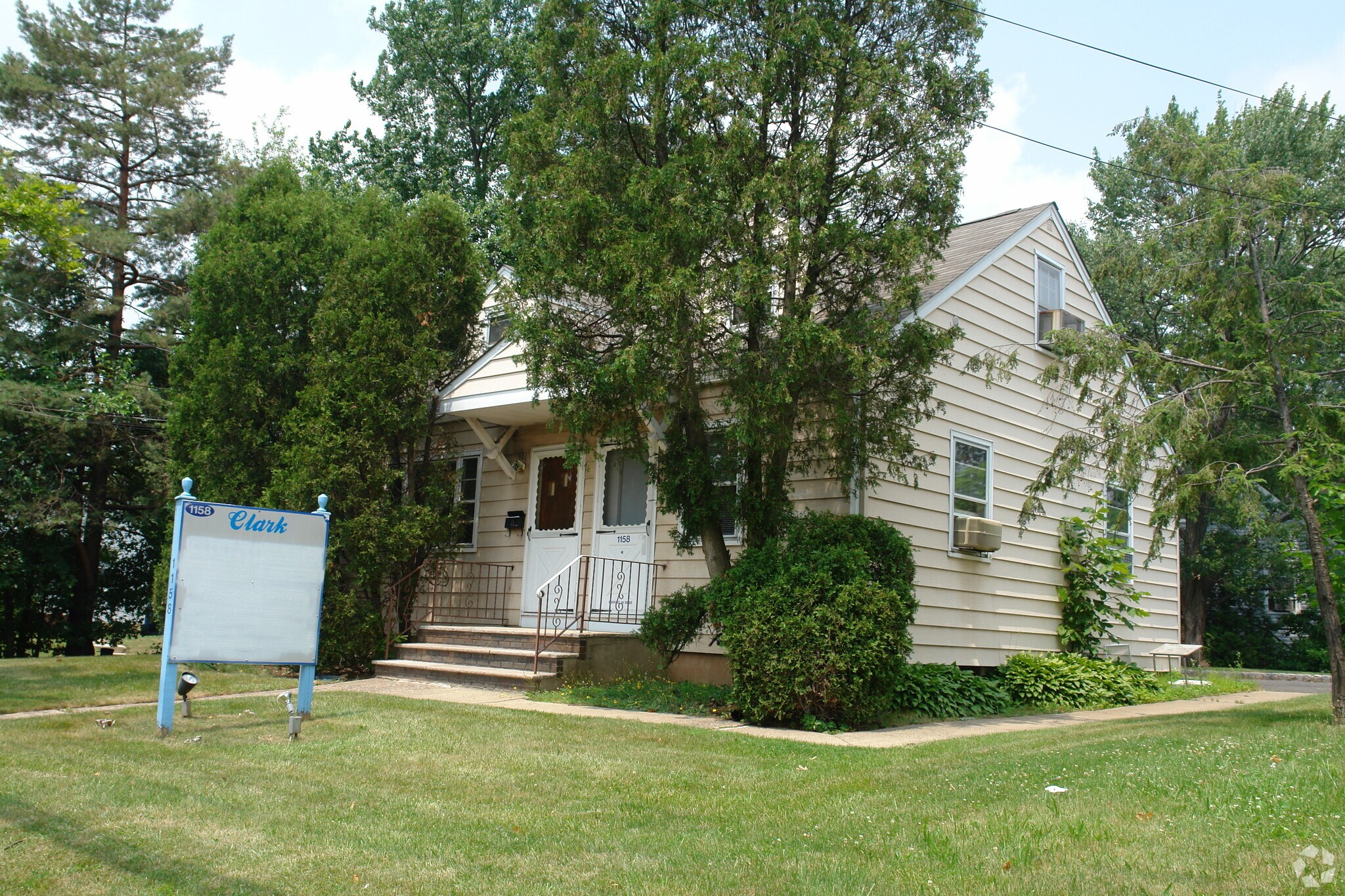 1158 Raritan Rd, Clark, NJ for sale Primary Photo- Image 1 of 1
