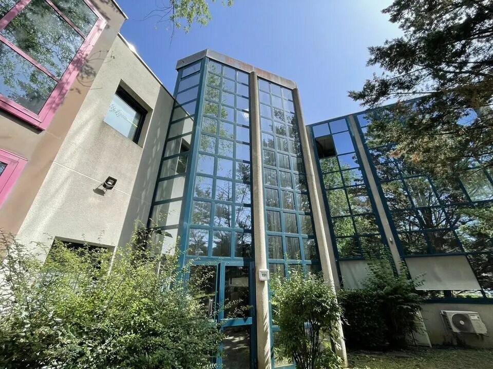 Vente Bureaux 150 m² à 432 m² - Photo 1