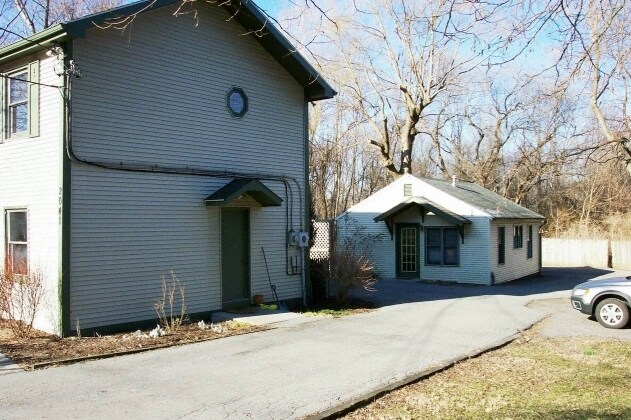 2041 S Clinton Ave, Rochester, NY for sale Primary Photo- Image 1 of 1