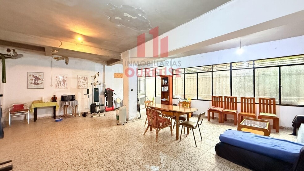 Rúa de Emilia Pardo Bazán, 24, Ourense, Orense for sale - Building Photo - Image 3 of 10