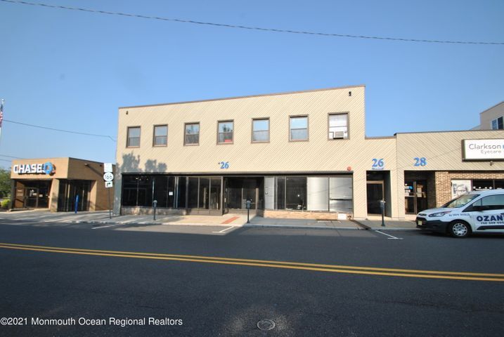 26 Main St, Toms River, NJ for lease - Building Photo - Image 1 of 2