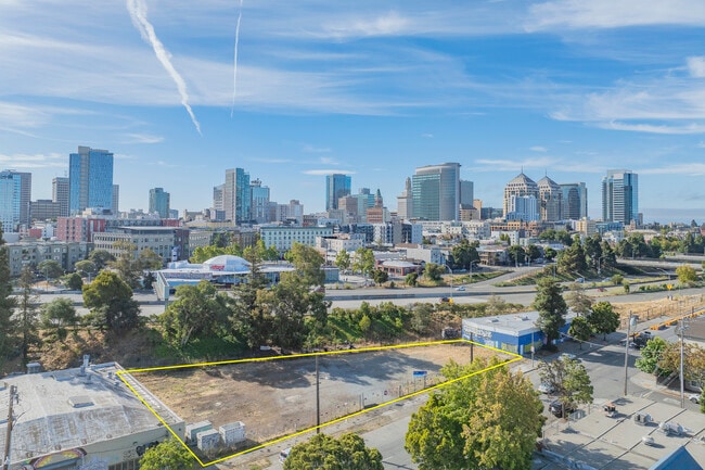 More details for 2116 Brush St, Oakland, CA - Land for Auction