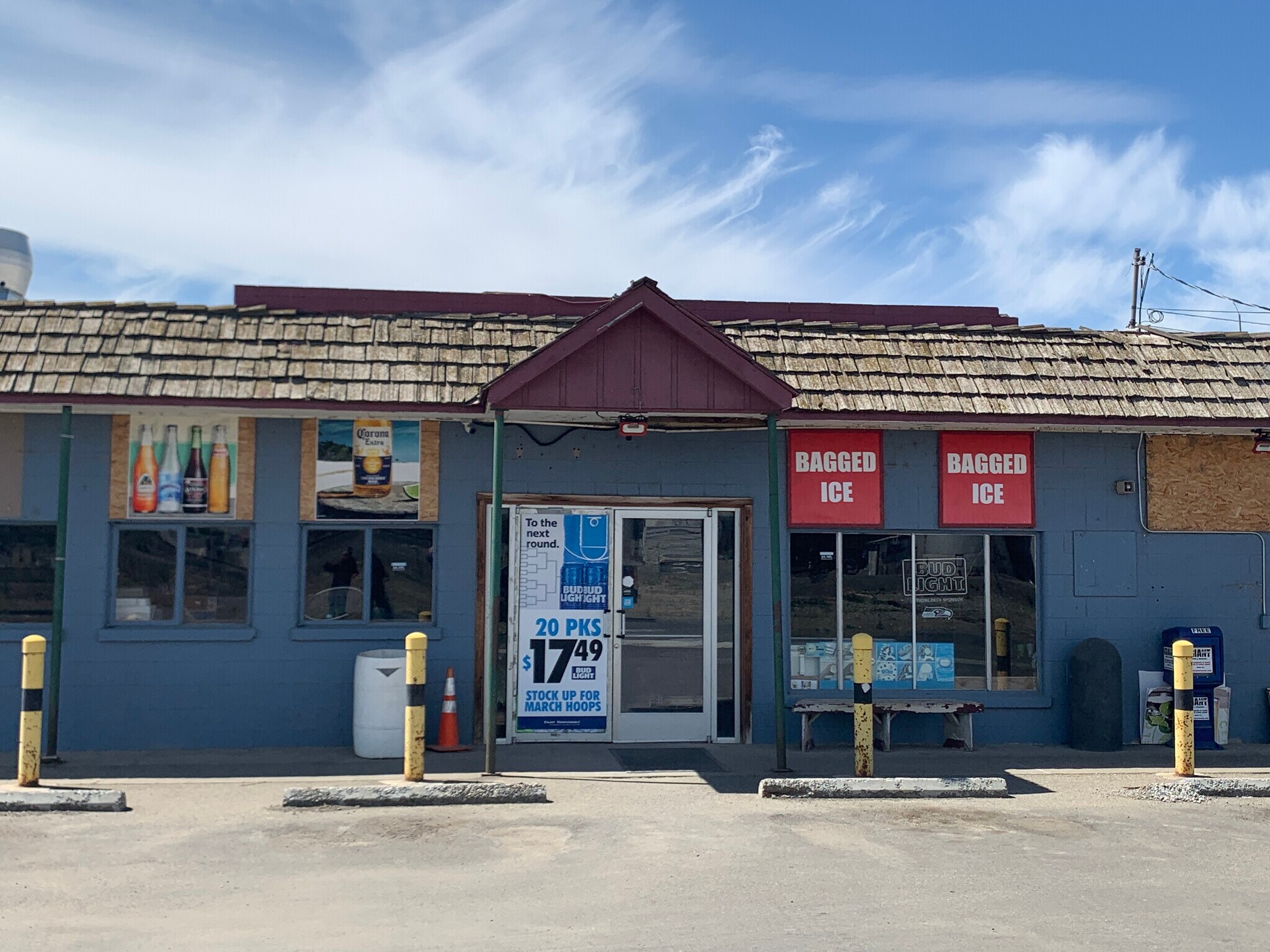 432 South St, Mabton, WA 98935 Roadhouse 22