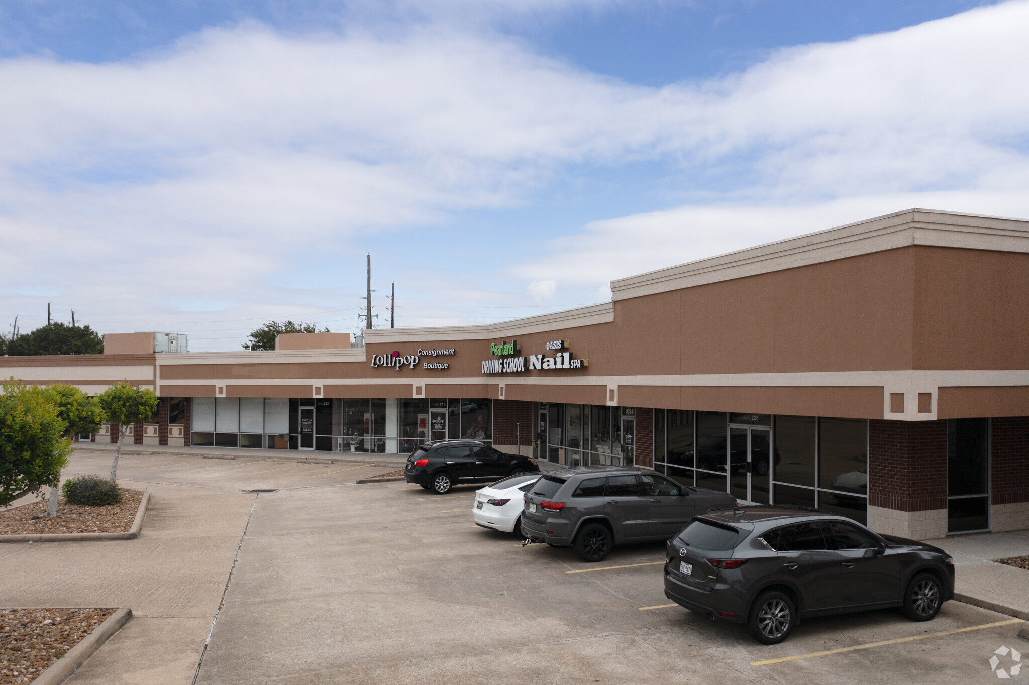 9330 W Broadway St, Pearland, TX 77584 - Silverlake Plaza II | LoopNet