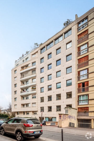 12 Rue De Châtillon, Paris for lease - Building Photo - Image 2 of 4