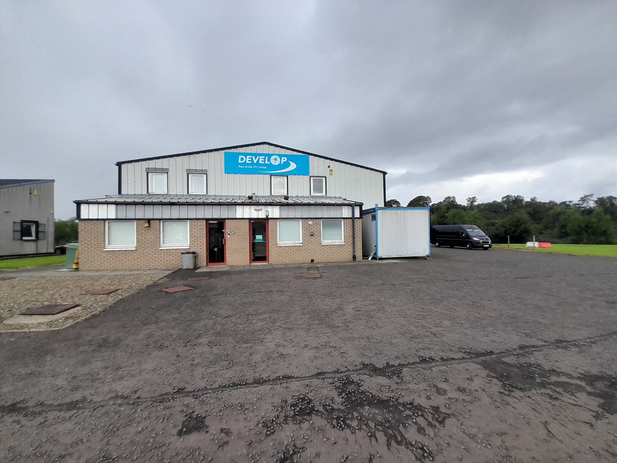 Mill Rd, Linlithgow for lease Primary Photo- Image 1 of 4