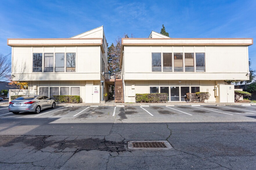 2848 Arden Way, Sacramento, CA for lease - Building Photo - Image 1 of 28