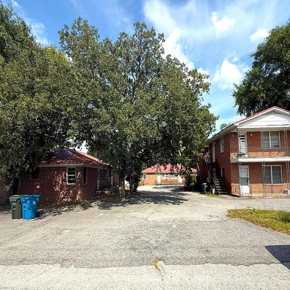 324 N Parson St, West Columbia, SC for sale - Primary Photo - Image 1 of 41
