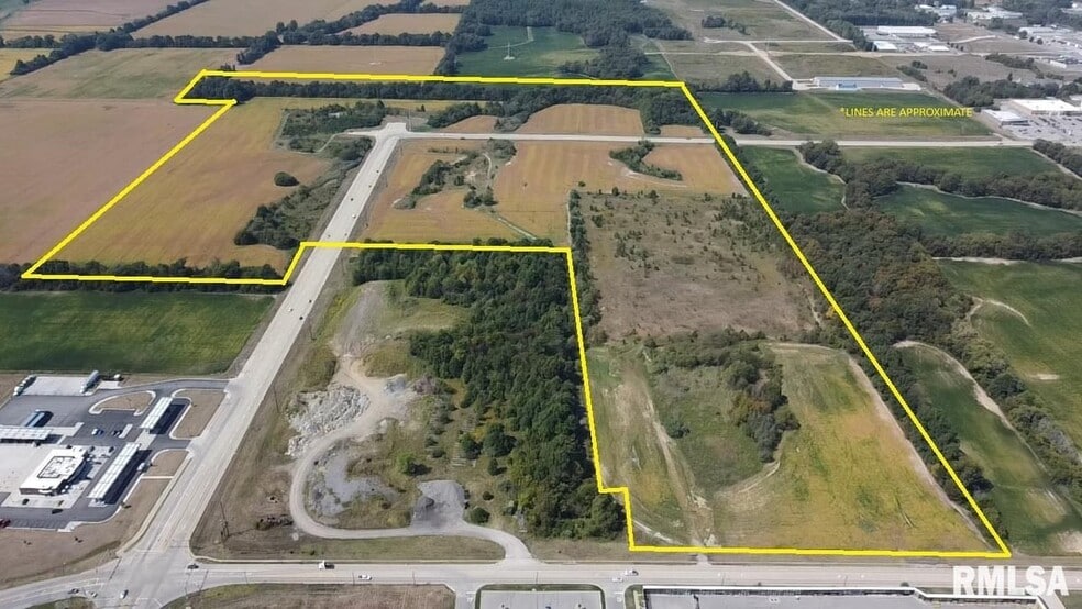 12165 N Wells Byp, Mount Vernon, IL for sale - Building Photo - Image 2 of 8