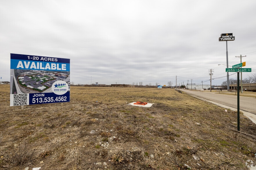 1250 Hamilton Lebanon Rd E, Monroe, OH for sale - Primary Photo - Image 1 of 21
