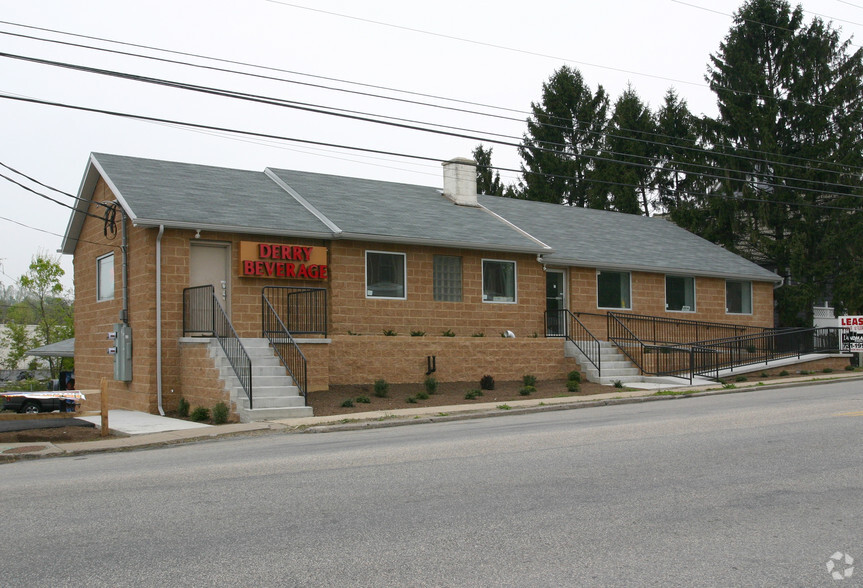 3697 Derry St, Harrisburg, PA for lease - Primary Photo - Image 2 of 3