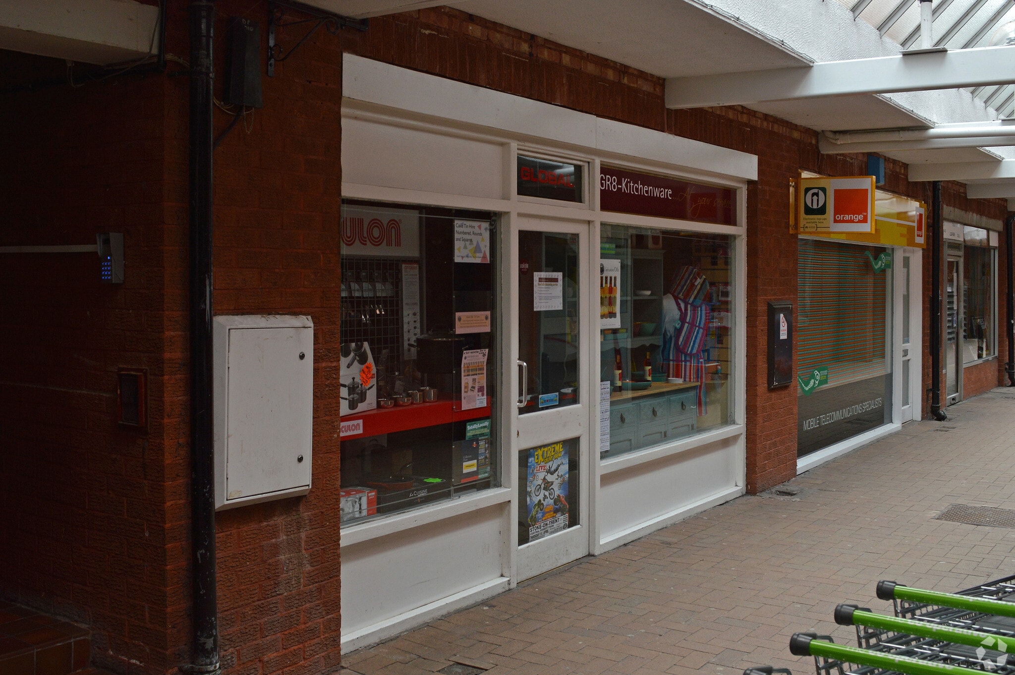 High St, Stone for sale Primary Photo- Image 1 of 1