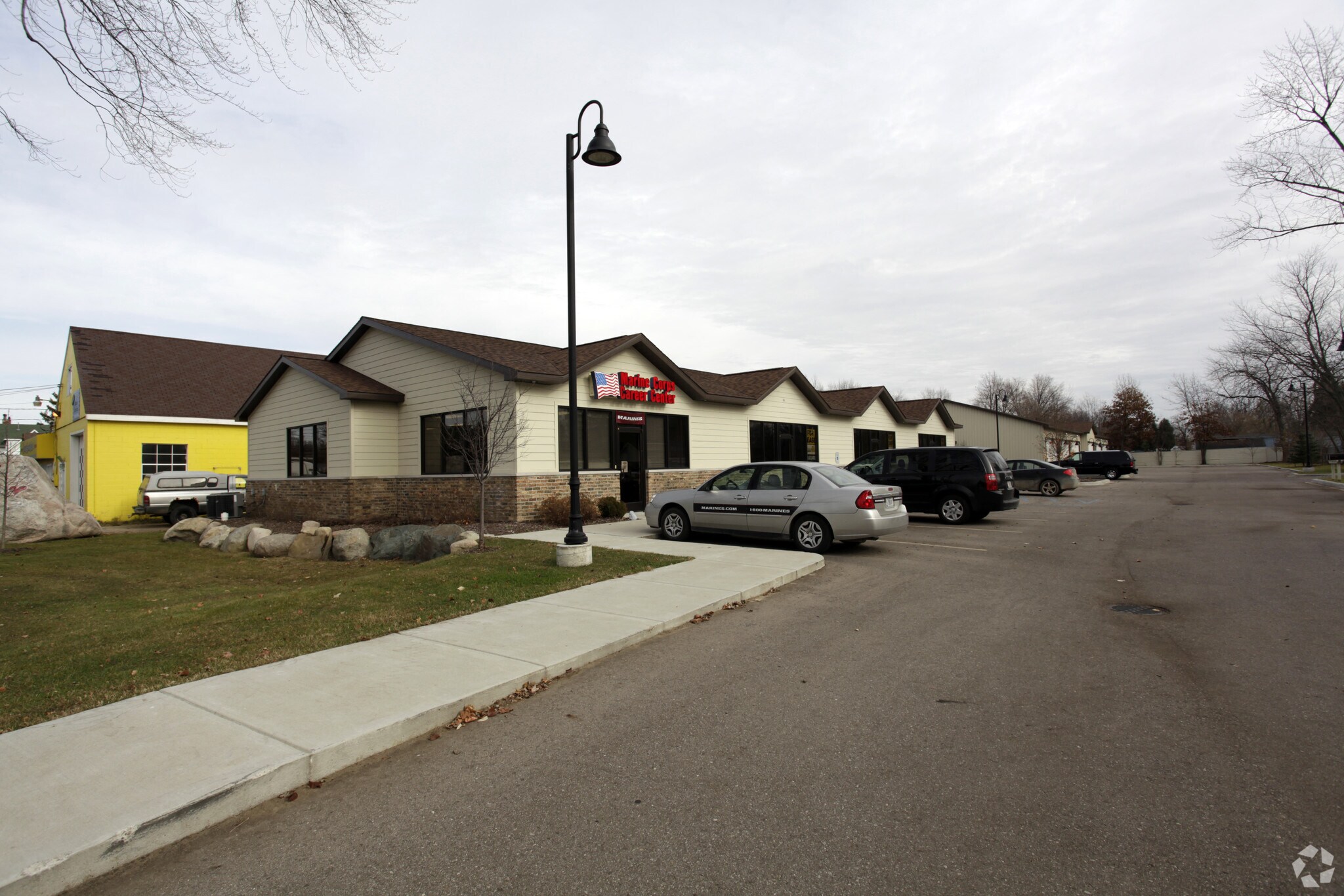 1006 N Saginaw Rd, Holly, MI for sale Primary Photo- Image 1 of 1