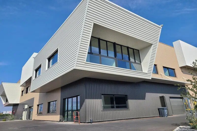 Flex in Sète for lease - Building Photo - Image 2 of 6