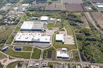 5000 Cork St, Kalamazoo, MI - AERIAL  map view