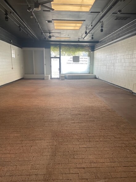 429 McHenry Ave, Modesto, CA for lease - Building Photo - Image 3 of 8