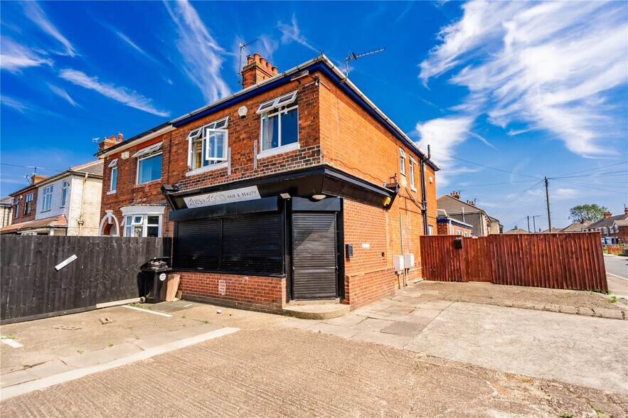 239 Little Coates Rd, Grimsby, DN34 5TP Retail for Sale