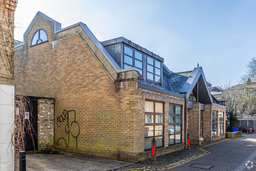 50-51 Cambridge Pl, Cambridge for lease - Building Photo - Image 2 of 2