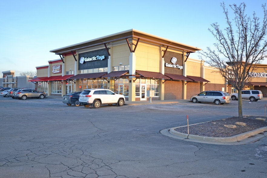 3108-3122 28th St SE, Kentwood, MI for sale - Building Photo - Image 1 of 1