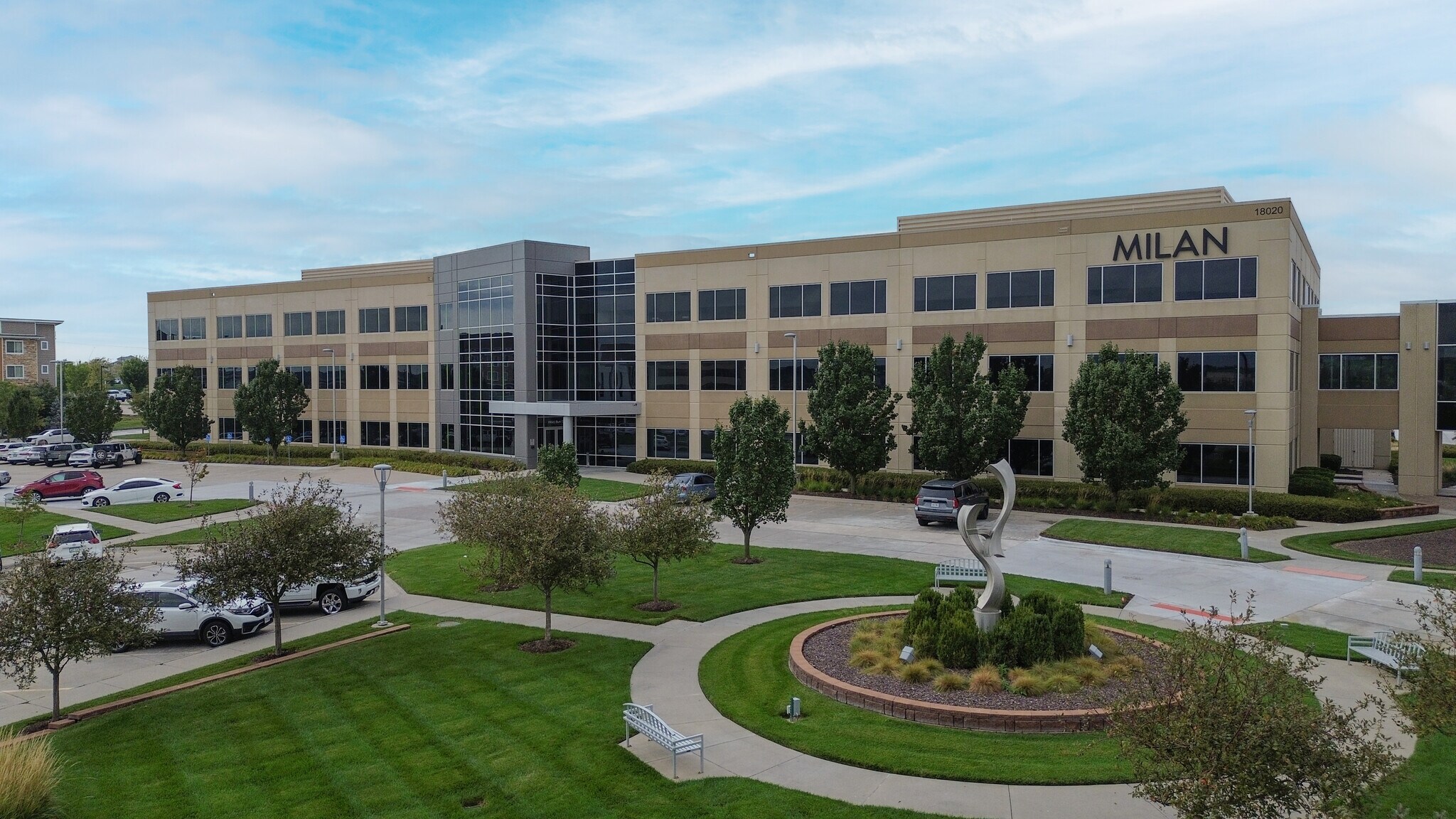 18020 Burt St, Elkhorn, NE for lease Building Photo- Image 1 of 8