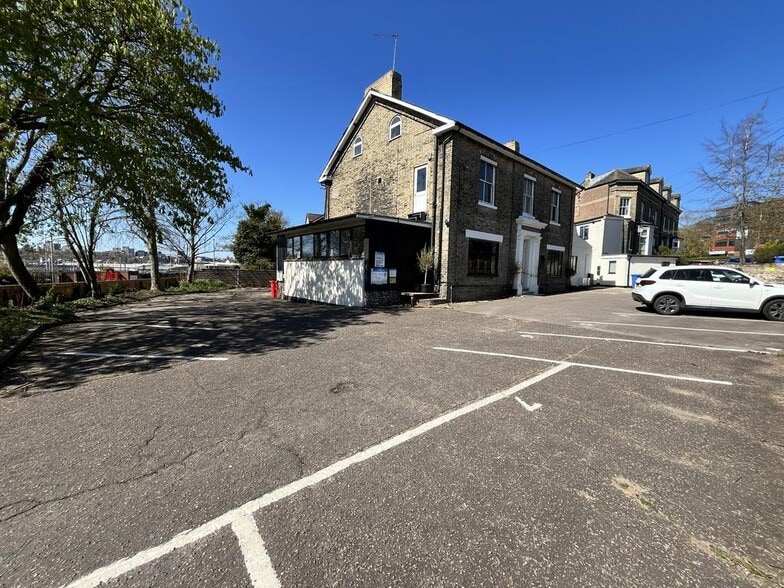 6 Clarence Rd, Norwich for lease - Building Photo - Image 2 of 17