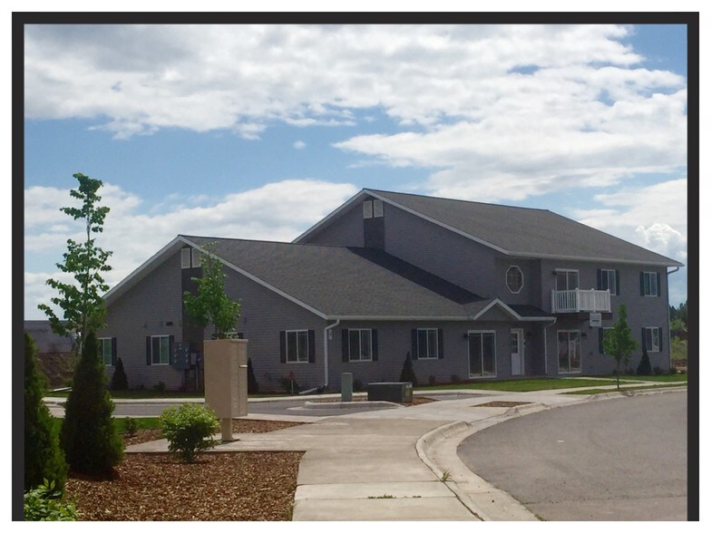 8 Diane Rd, Columbia Falls, MT for sale - Primary Photo - Image 1 of 1