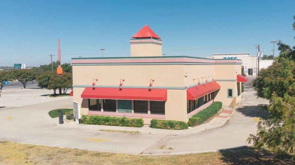 2416 SW HK Dodgen Loop, Temple, TX for sale - Building Photo - Image 1 of 1