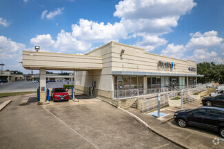 More details for 9150 Chimney Rock Rd, Houston, TX - Retail for Lease