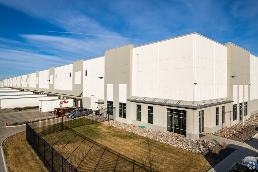 8251 Quintero St, Commerce City, CO for sale - Building Photo - Image 1 of 1